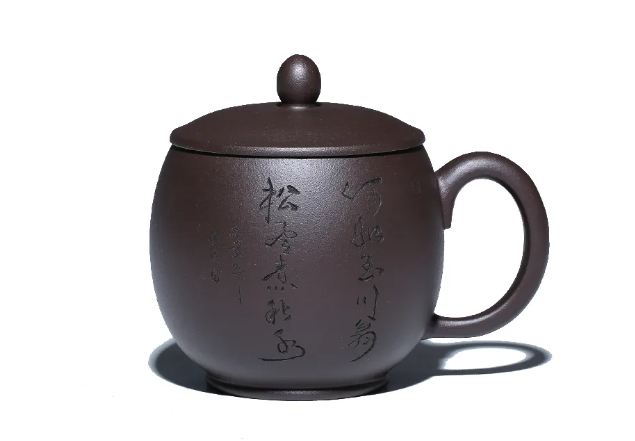 打標(biāo)機(jī)在陶瓷行業(yè)中的應(yīng)用有哪些呢？  第1張