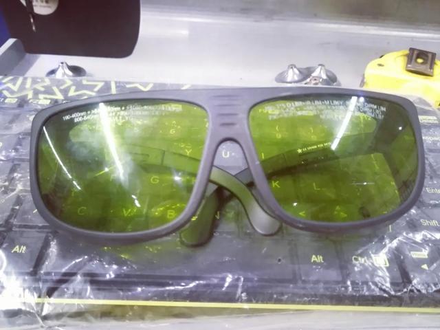 激光防護(hù)(激光個人防護(hù)措施) 第4張